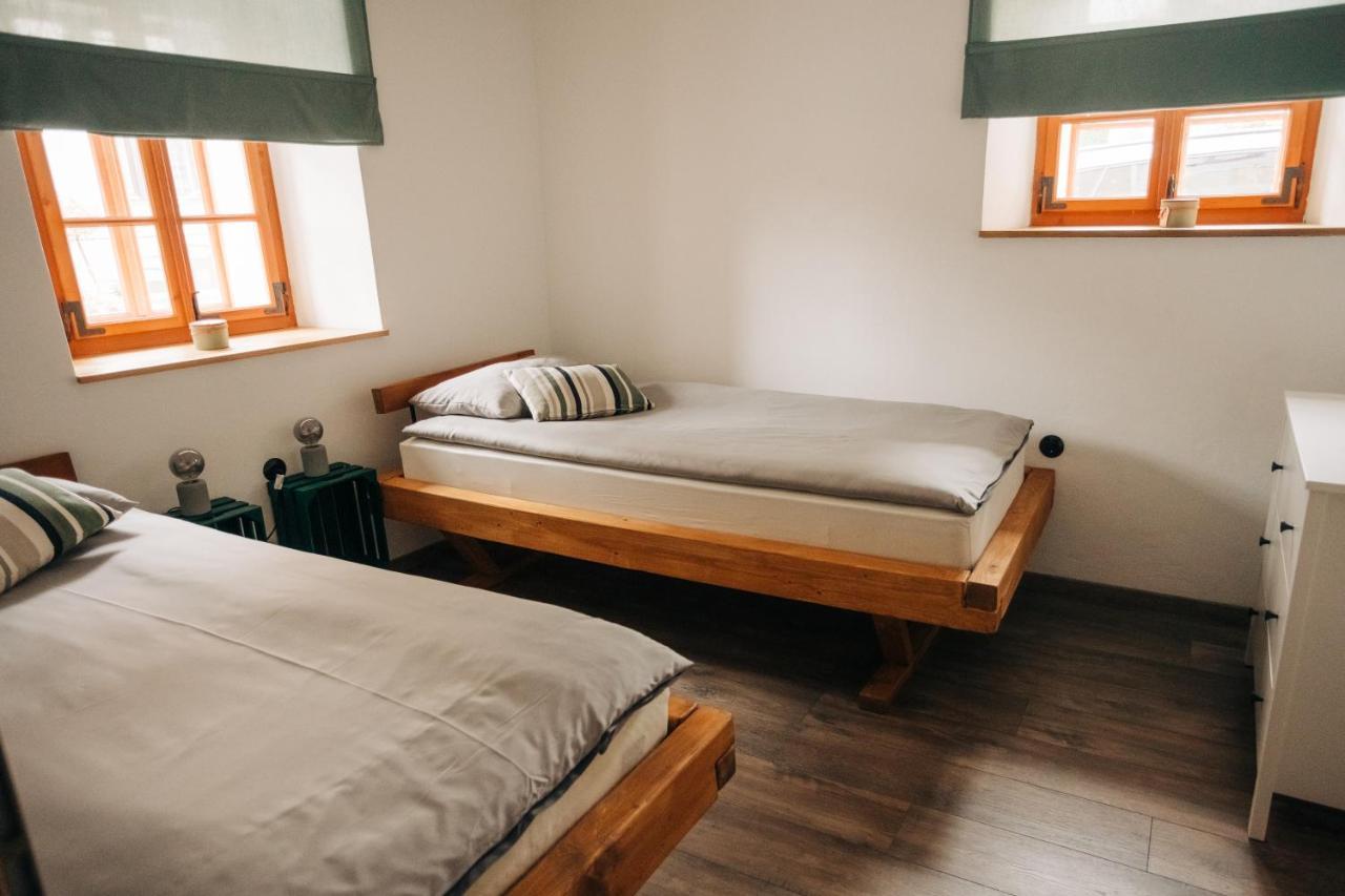 Stekner House Apartma Ljubno Екстериор снимка